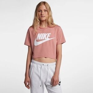 NIKE crop top oversized loose fit PTP 19-21 no signs of wear